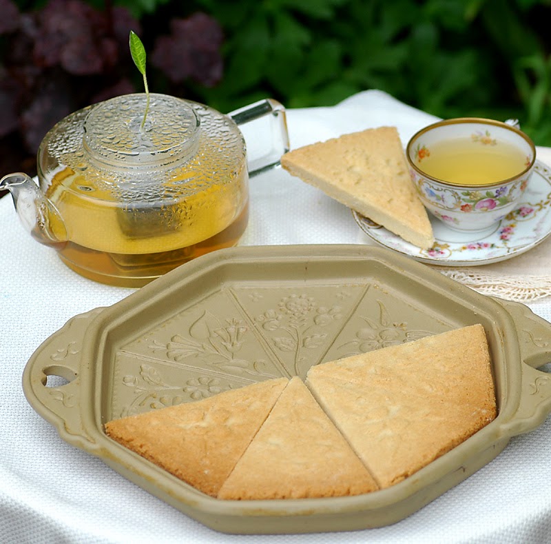 cast iron shortbread cookie mold recipe